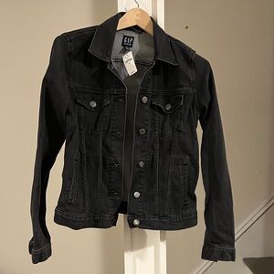 GAP Women's Dark Denim Jacket size Xs NWT